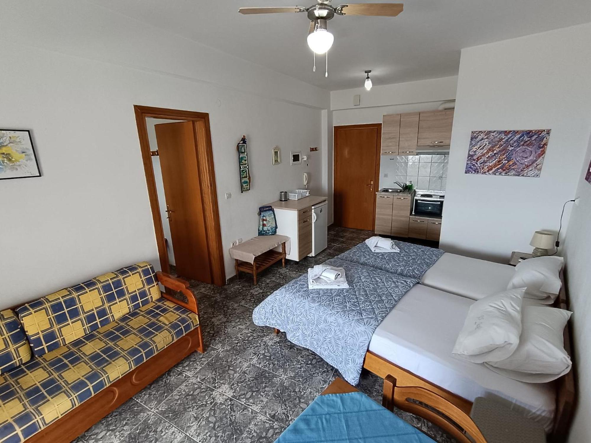 Peristerianos Apartments Неа-Скиони Экстерьер фото